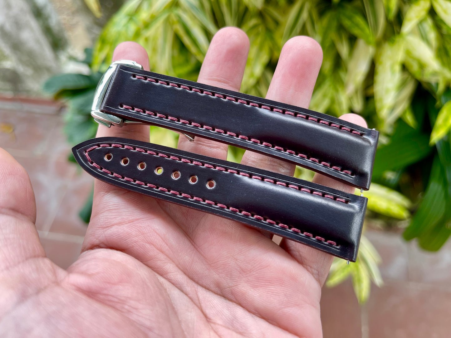 No Loop Horween Shell Cordovan Watch Strap With Fold Over Clasp