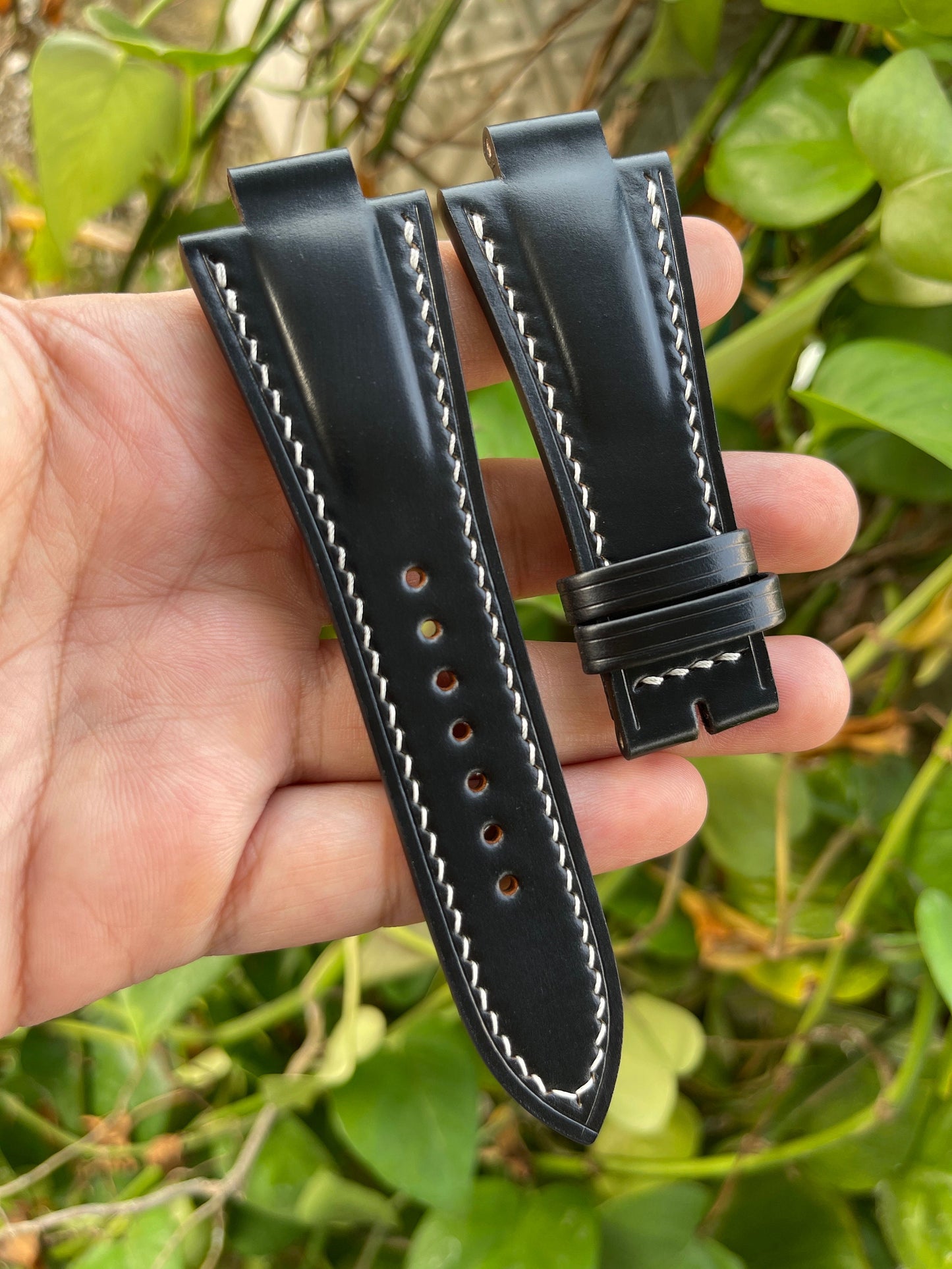 Shell Cordovan Corner Notched, Centre Notched Watch Strap