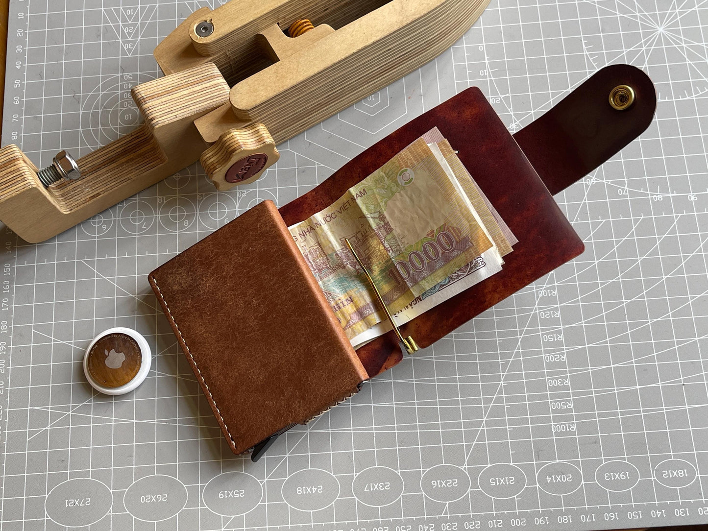 Reverse Rocado Shell Cordovan & Pueblo Leather Pop Up Wallet - RFID Protected Slim Mechanical Card Holder
