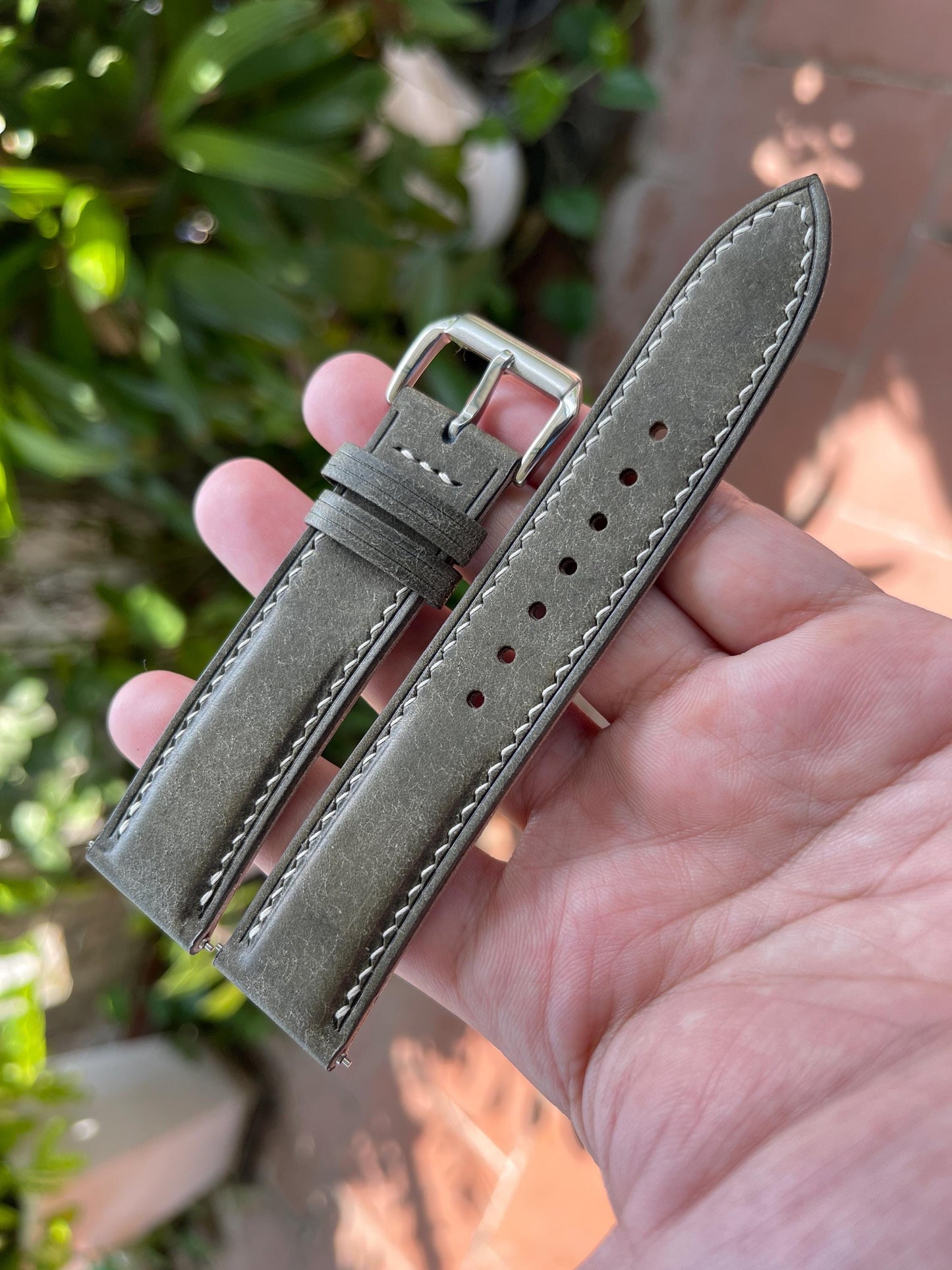 Pueblo Leather Watch Strap in Grigio(grey) Color, Pre-installed Quick Release Spring Bars