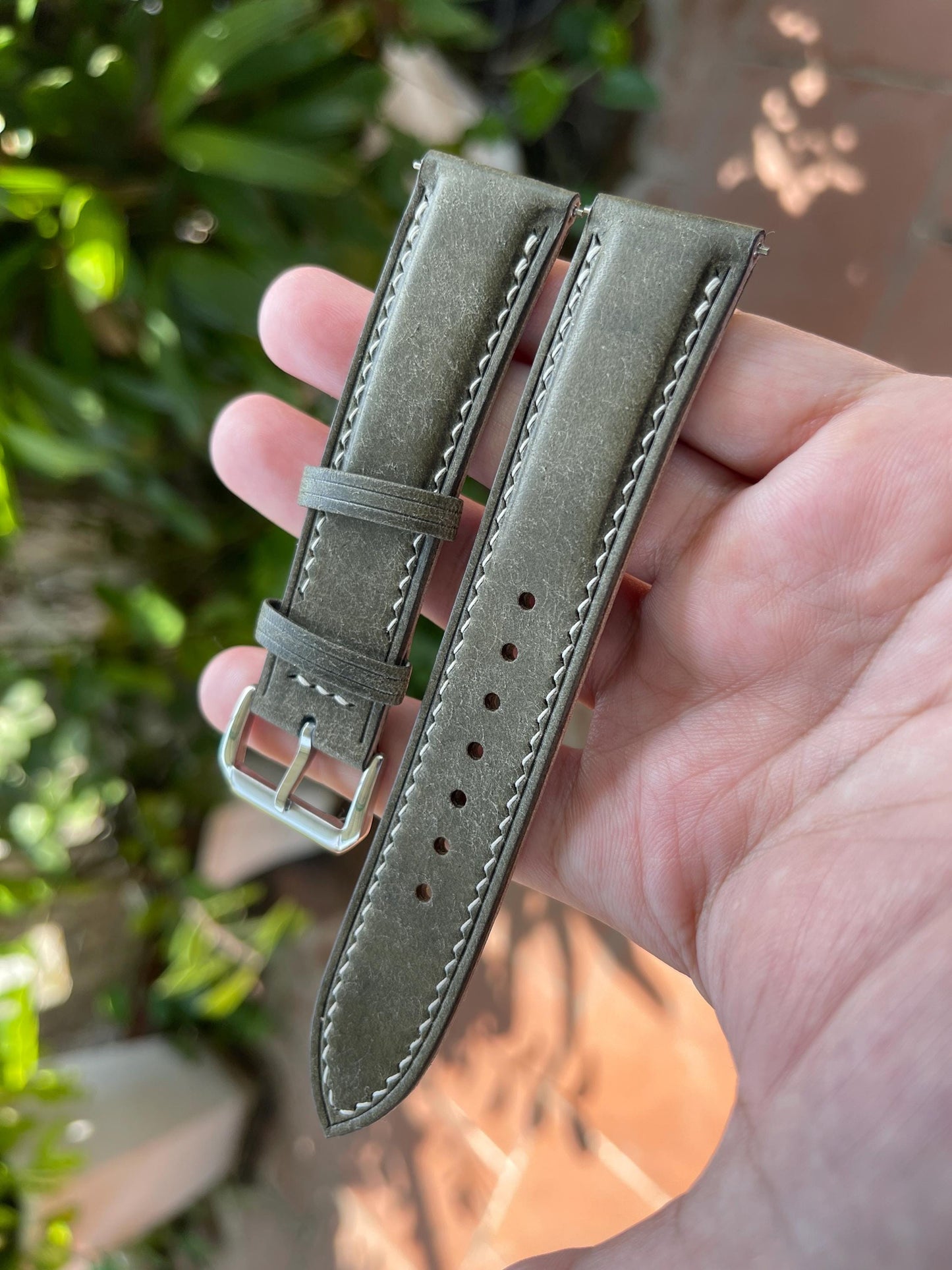 Pueblo Leather Watch Strap in Grigio(grey) Color, Pre-installed Quick Release Spring Bars