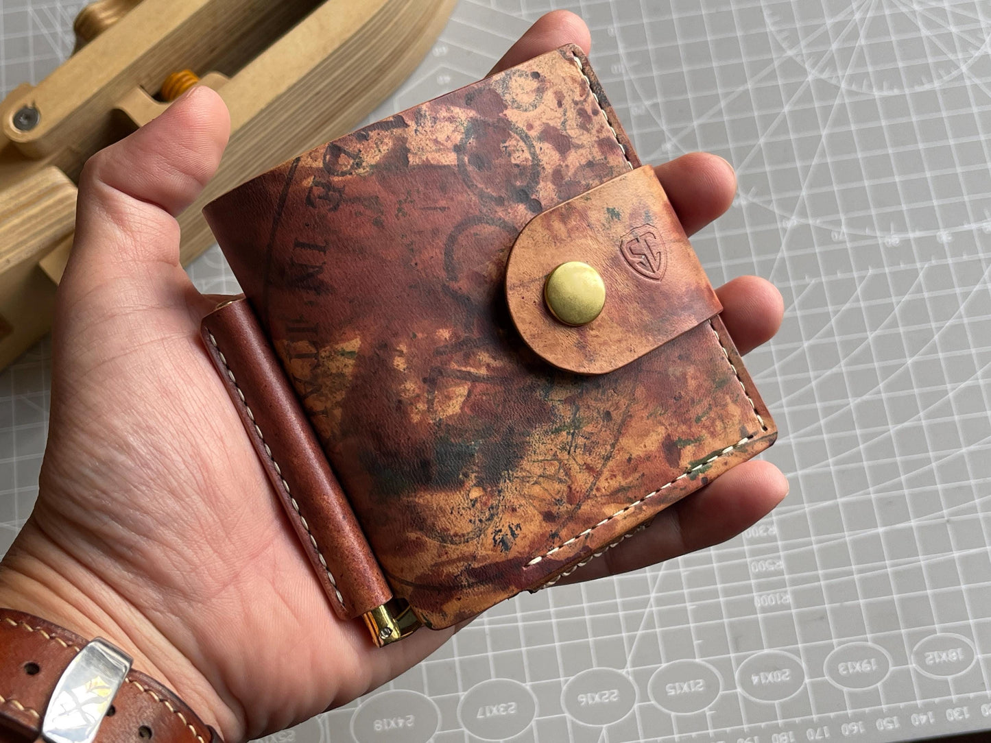 Reverse Rocado Shell Cordovan & Pueblo Leather Pop Up Wallet - RFID Protected Slim Mechanical Card Holder