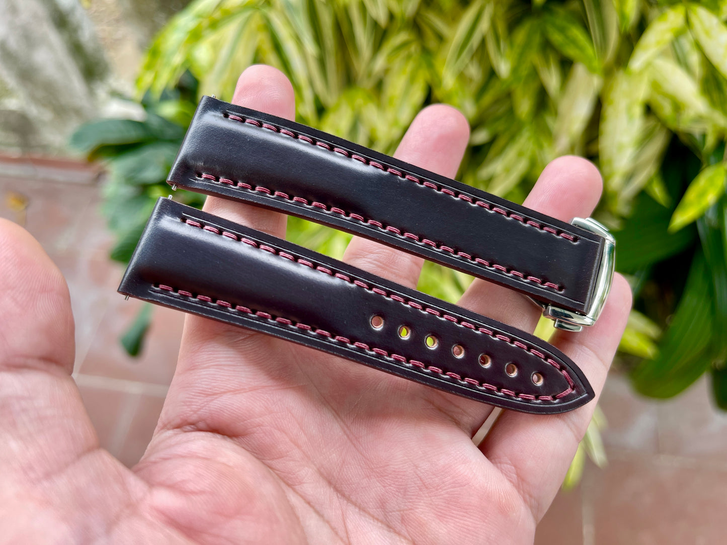 No Loop Horween Shell Cordovan Watch Strap With Fold Over Clasp