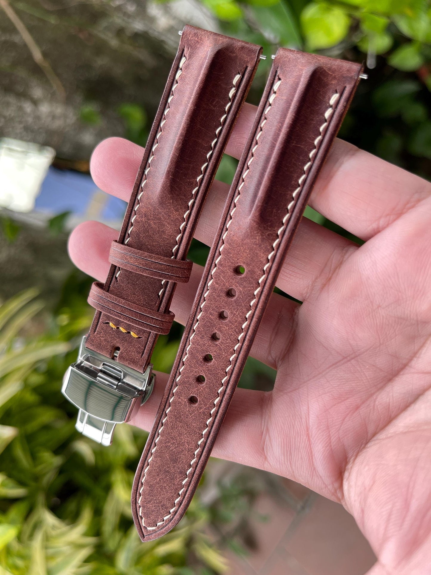 Single Ridge Watch Strap From Pueblo Leather, Pre-installed Quick Release Spring Bars