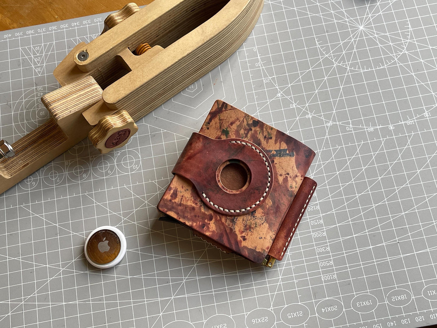 Reverse Rocado Shell Cordovan & Pueblo Leather Pop Up Wallet - RFID Protected Slim Mechanical Card Holder