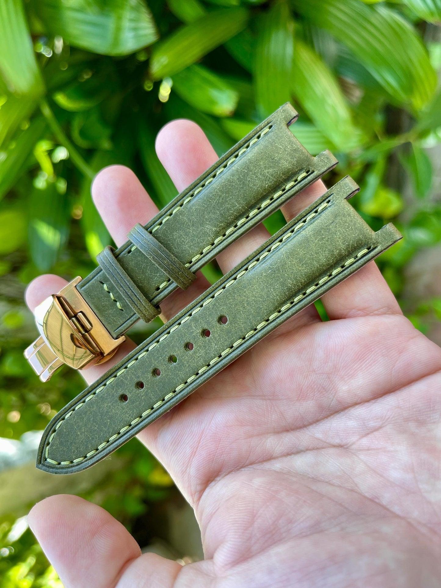 Center Notched Watch Strap From Pueblo Leather